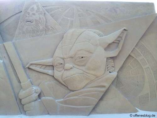 Sandskulpturen Yoda und Chewbacca